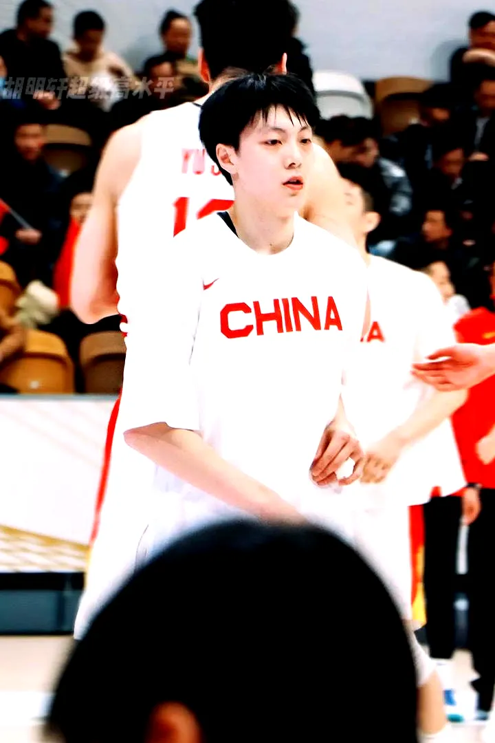 5月13日, 胡明轩爆发！CBA 季后赛广东迎关键助力